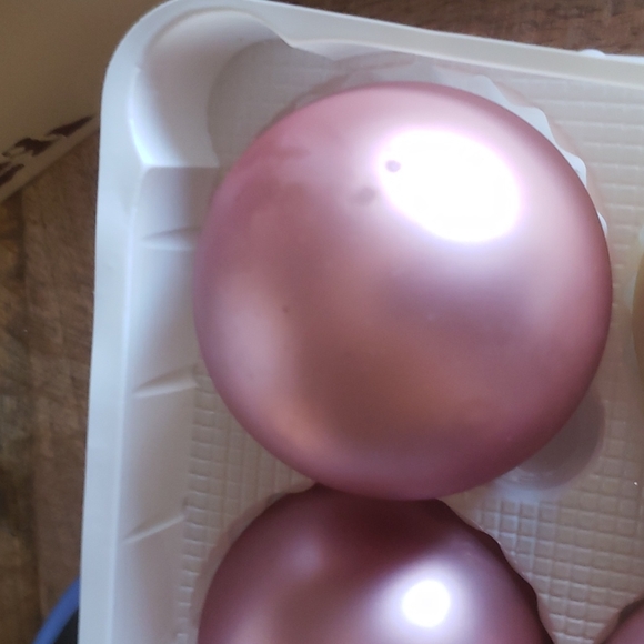 Frosted glass ball Christmas ornament bundle of 6 - Picture 7 of 10